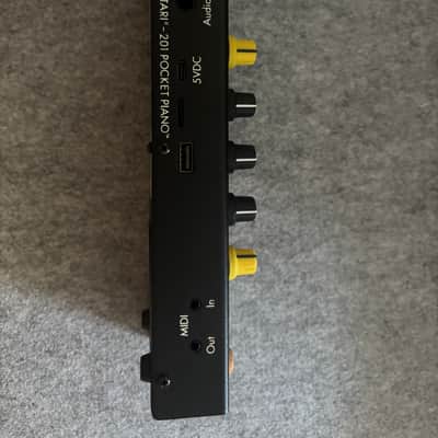 Critter & Guitari Pocket Piano 201 - Black image 2