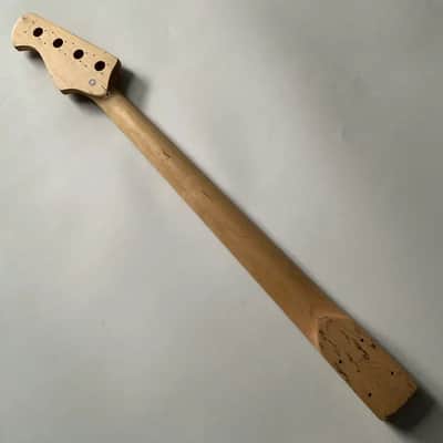 Maple Wood 4 String Jazz Bass Style Neck, Rosewood 20 Frets Fingerboard image 11