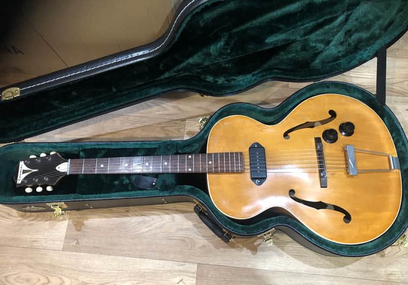 1951-1956 Epiphone Century archtop guitar, P 90 pick up, image 1