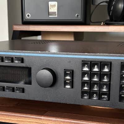 Lexicon 300 Digital Effects System | Reverb