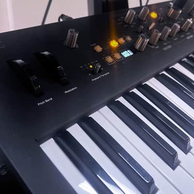 Waldorf STVC String Synthesizer / Vocoder - Black image 3