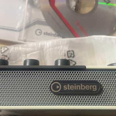 YAMAHA Steinberg CI2 (USB) – Audio Interface & Cubase Controller image 4
