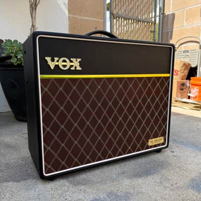 Vox AC10 Hand-Wired Amplifier AC10HWR1 image 2