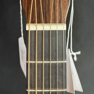 Martin 000-18 (2026) Auditorium Acoustic Guitar Gloss Natural Finish w/ Case image 9