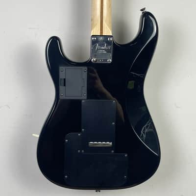 Fender American Series VG Stratocaster with Maple Fretboard 2007 - 2009 - 3-Color Sunburst image 2