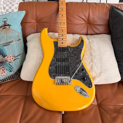 *Upgraded* Fender Player II Modified Stratocaster with Maple Fretboard 2025 - Present - Sunshine Yellow image 1