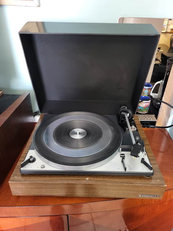 Dual 1219 Turntable image 1