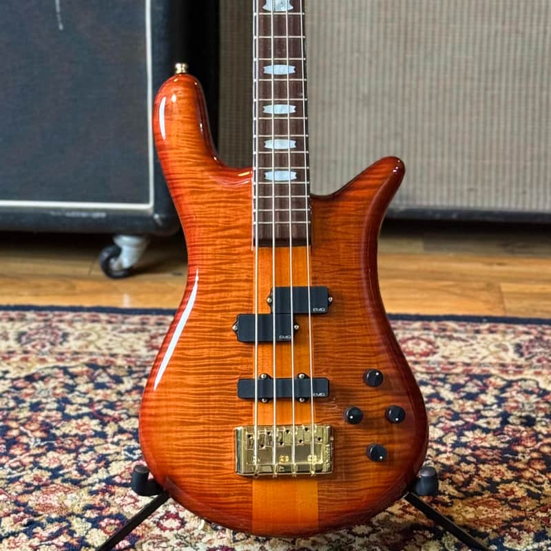 Spector Euro LX 4 – Ultra Amber Gloss – AAAA Maple Top – PJ EMG Pickups – Tone Pump Preamp - D-tuner & hardcase image 1