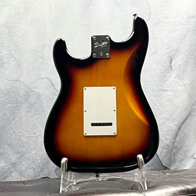 Squier Loaded HSS Bullet Stratocaster Body Sunburst image 2