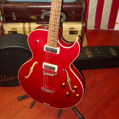 1998 Gibson ES-135 Semi-Hollowbody w/ '70s Mini Humbuckers Red w/ Original Case image 3