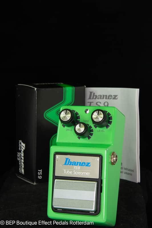 Ibanez TS-9 Tube Screamer early 90's s/n 208365 with TA45558P op amp made in Japan image 1