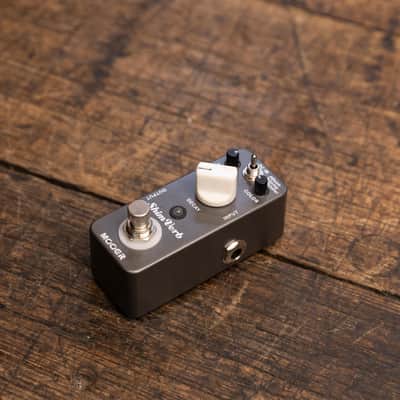 Mooer Shimverb 2010s - Grey image 3