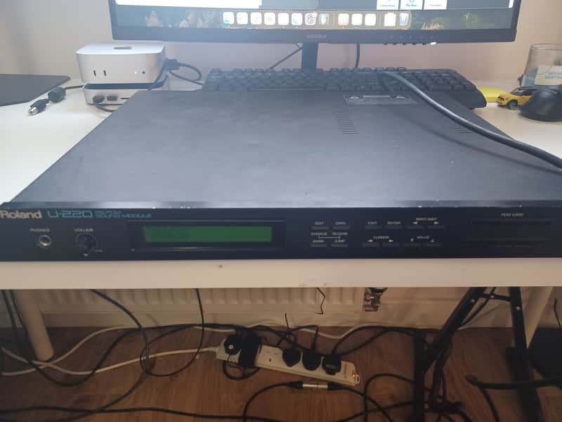 Roland U-220 RS-PCM Sound Module | Reverb UK