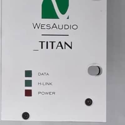 WesAudio Titan and Mimas 2023 - white image 3