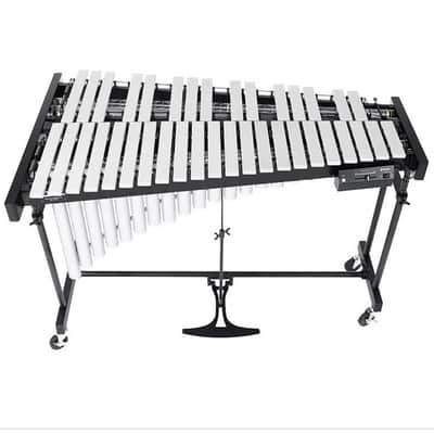 Yamaha Intermediate Vibraphone, 3 Octave, Graduated Silver Bars, w/Motor & Cover image 6