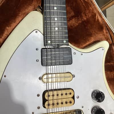 Ovation Breadwinner 1973 - 1975 White image 3