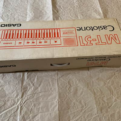 Casio MT-31 Casiotone MT31 37-Key Semi Analog Keyboard MIJ 1980's White RARE MINT in orignal box with Users Manual booklet image 23