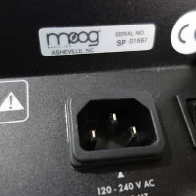 Moog Slim Phatty 2 (with wooden frame) image 16