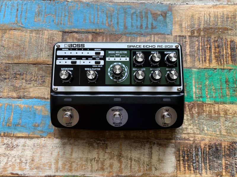 Boss RE-202 Space Echo
