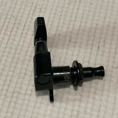 2020's Kramer Nightswan Series GOTOH Style 6 In Line LH Black Tuners Tuning Pegs image 5