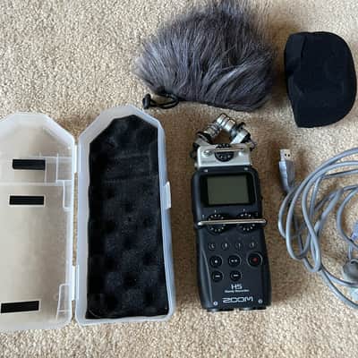 Zoom H5 Handy Recorder 2010s - Black image 2