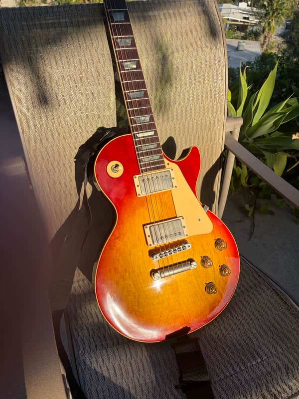 Gibson Les Paul Classic 1990 - sunburst image 1