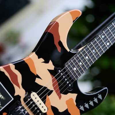 ESP Signature Series, George Lynch Desert Eagle -  Black w/ Desert Eagle Graphic image 9