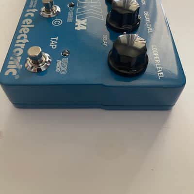 TC Electronic Flashback X4 Delay & Looper True Bypass Guitar Effect Pedal image 5