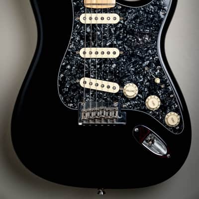 Fender American Professional Stratocaster 2019 USA image 3