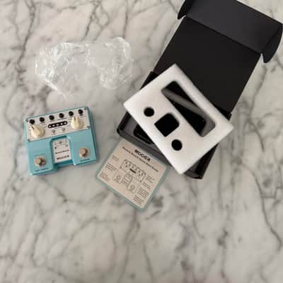 Mooer Reverie Reverb 2010s - Sky Blue image 3