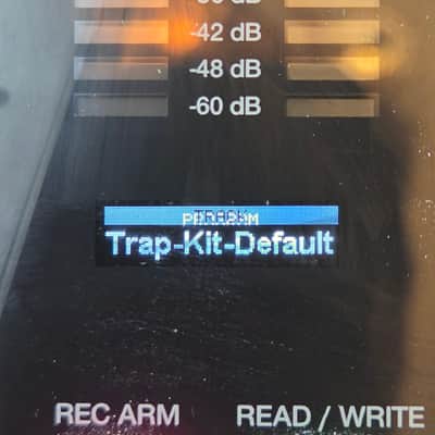 Akai MPC X Standalone Sampler / Sequencer 2017 - Present - Black image 4