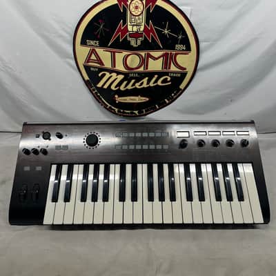 Korg R3 Synthesizer/Vocoder Keyboard