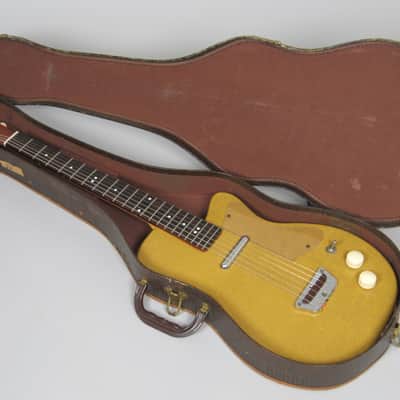 Immagine Silvertone 1357 Danelectro Model C 1956 Ginger and Tan with Original Case - 20
