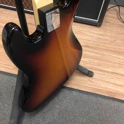 Fender American Performer Jazz Bass 2021 3-Tone Sunburst image 12