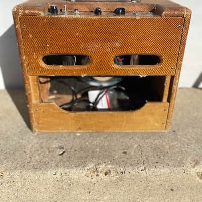 Fender Princeton 5F2 Narrow Panel 4-Watt 1x8" Guitar Combo 1956 - 1957 - Tweed image 2