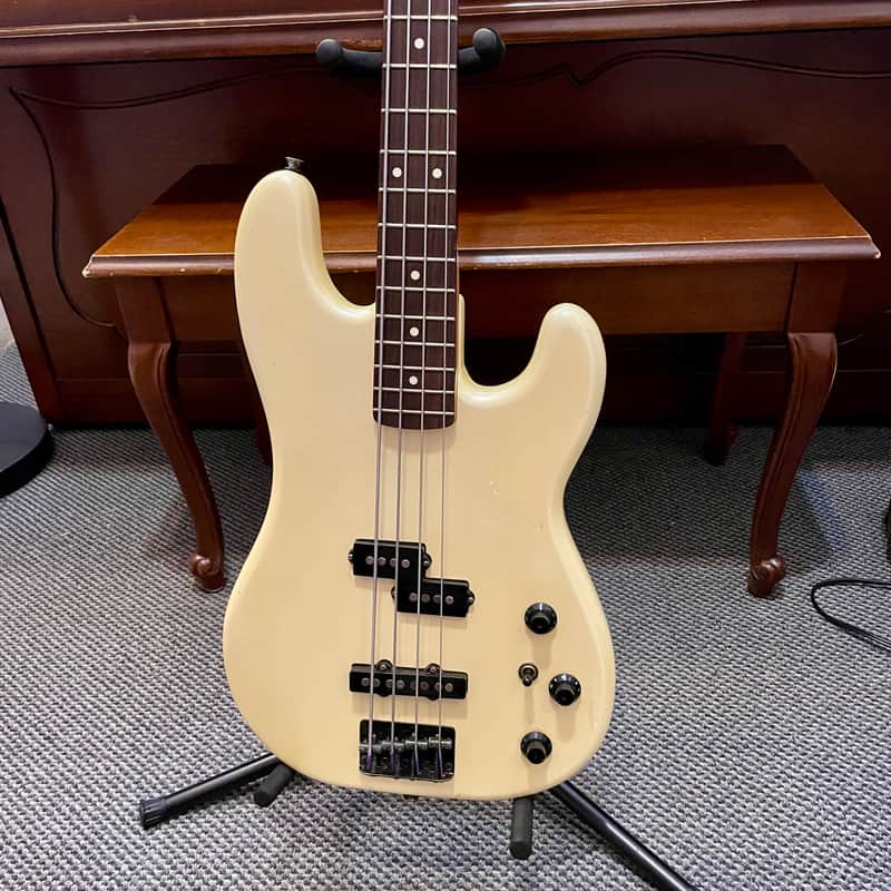1985 Fender Jazz Bass Special MIJ