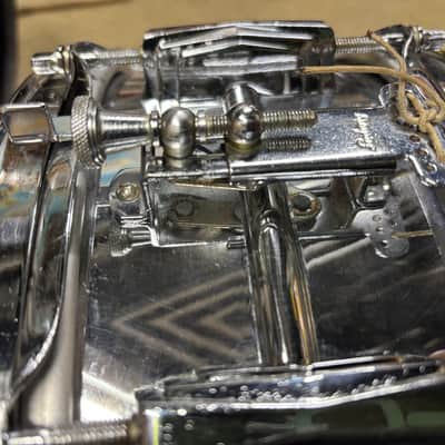 Ludwig No. 400 Super-Ludwig 5x14" 10-Lug Brass Snare Drum with Keystone Badge 1960 - 1963 - Chrome-Plated image 6