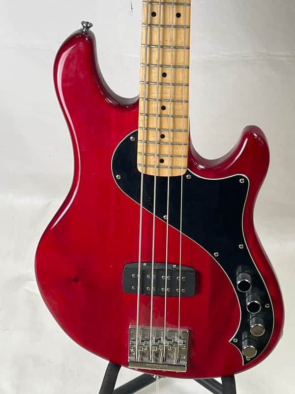 Squier Deluxe Dimension Bass IV | Reverb