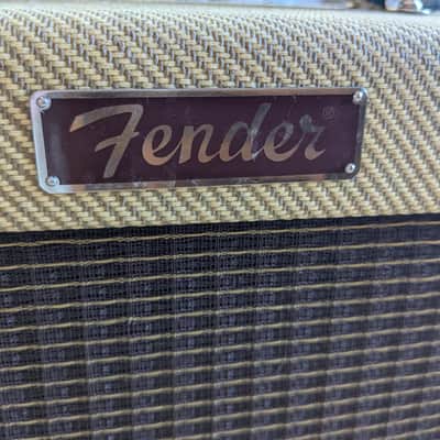 Fender Bronco-Amp 2-Channel 15-Watt 1x8" Solid State Guitar Practice Amp 1994 - 2001 - Tweed image 9