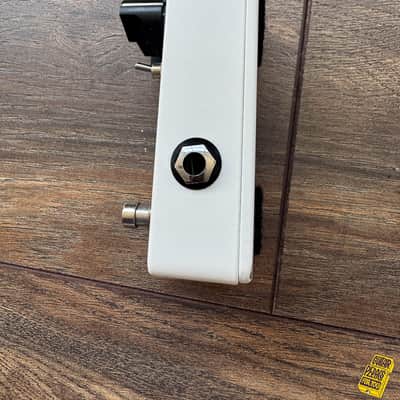 JHS 3 Series Flanger image 3