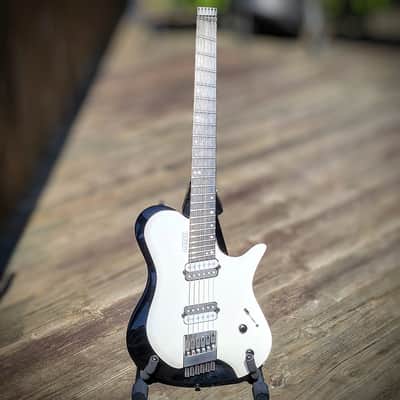 Kiesel Zeus Headless Multiscale 6 Diamond Pearl White & Black Chambered Body Richlite Fingerboard image 2