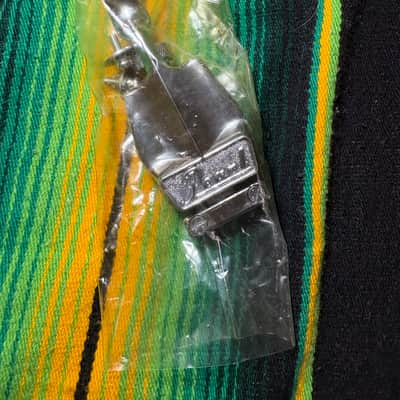 Pearl S-015-08 Gladstone snare strainer/throw-off NOS - Chrome Bild 3