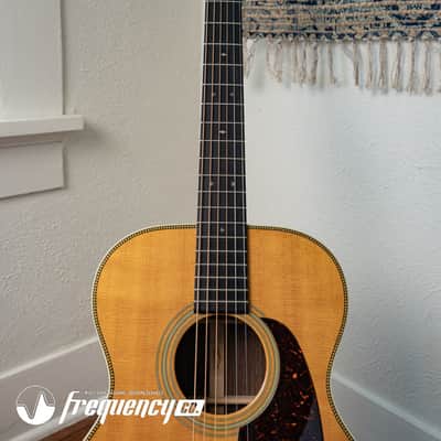 Martin 00-28 Acoustic Guitar - 2016 image 10