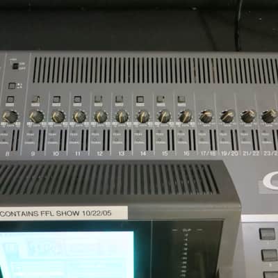 Yamaha O2R Studio Digital Mixing Console image 10