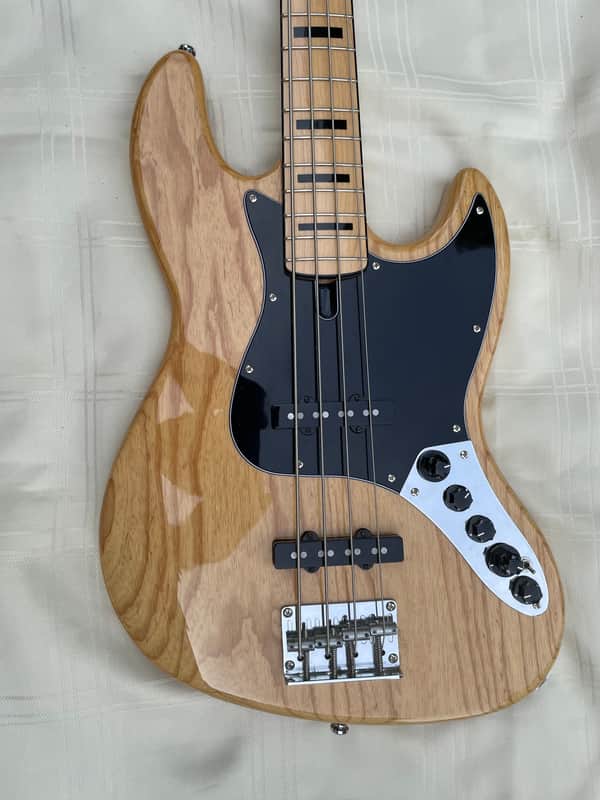 Sire V7 Vintage with Fender Custom Shop Custom 60s Pickups Swamp Ash Natural image 1