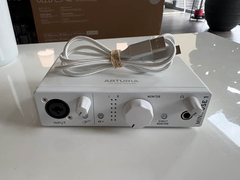 Arturia MiniFuse 1 USB-C Audio Interface 2021 - White image 1