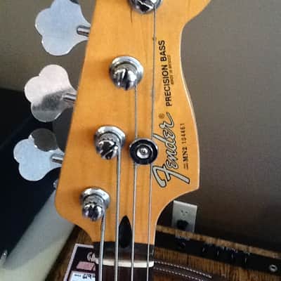 Fender Precision Bass 1993 MIM image 2