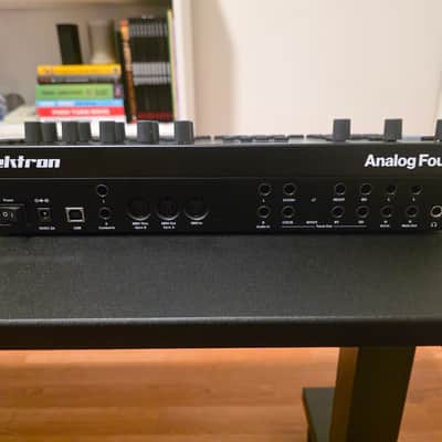 Elektron Analog Four MKII 4-Voice Tabletop Analog Synthesizer 2020 - Present - Black image 2