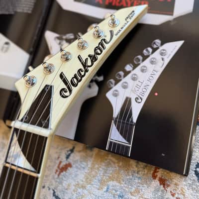 Jackson King V Custom Shop KBJ "James Hetfield" Master of Puppets 2024 - Ivory image 4