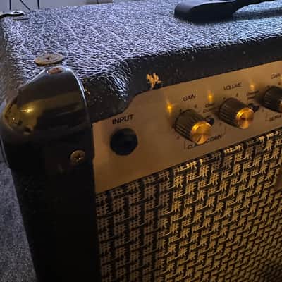 Marshall DSL40C Vintage 1x12" Combo Amplifier image 3